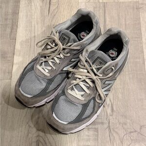 New Balance 990v4 sz 9.5 grey